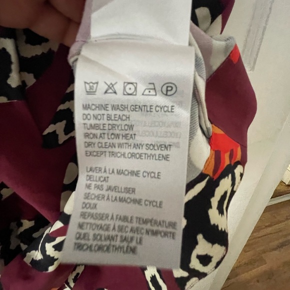 FARM Rio Multicolor Mini Dress - Picture 6 of 8